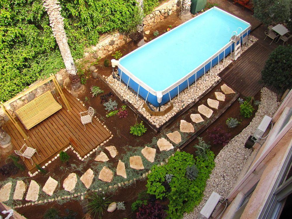 Hotel Beit Maimon Zikhron Ya'akov Esterno foto